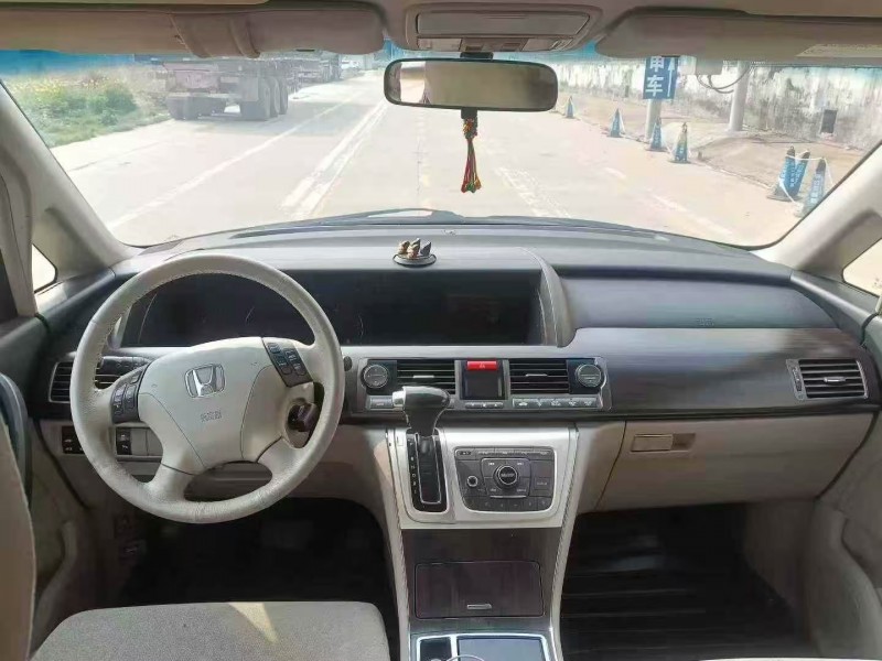 菏泽14年本田艾力绅4