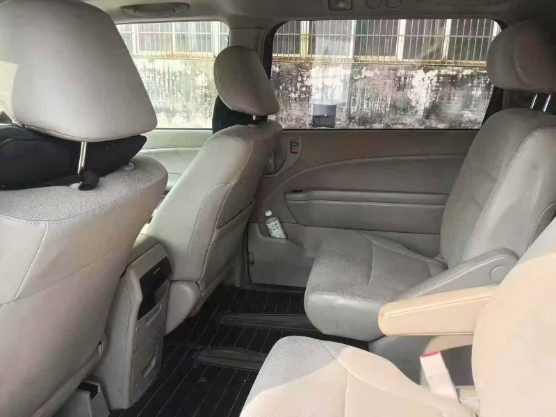 菏泽14年本田艾力绅5