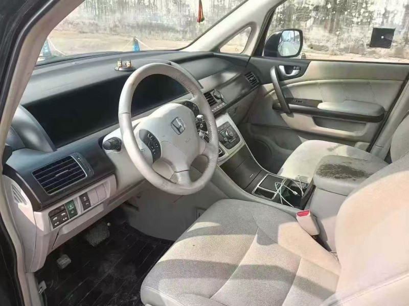 菏泽14年本田艾力绅6