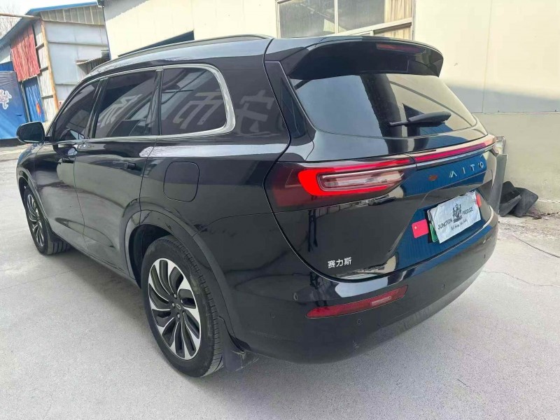 東營23年華為智選問界6