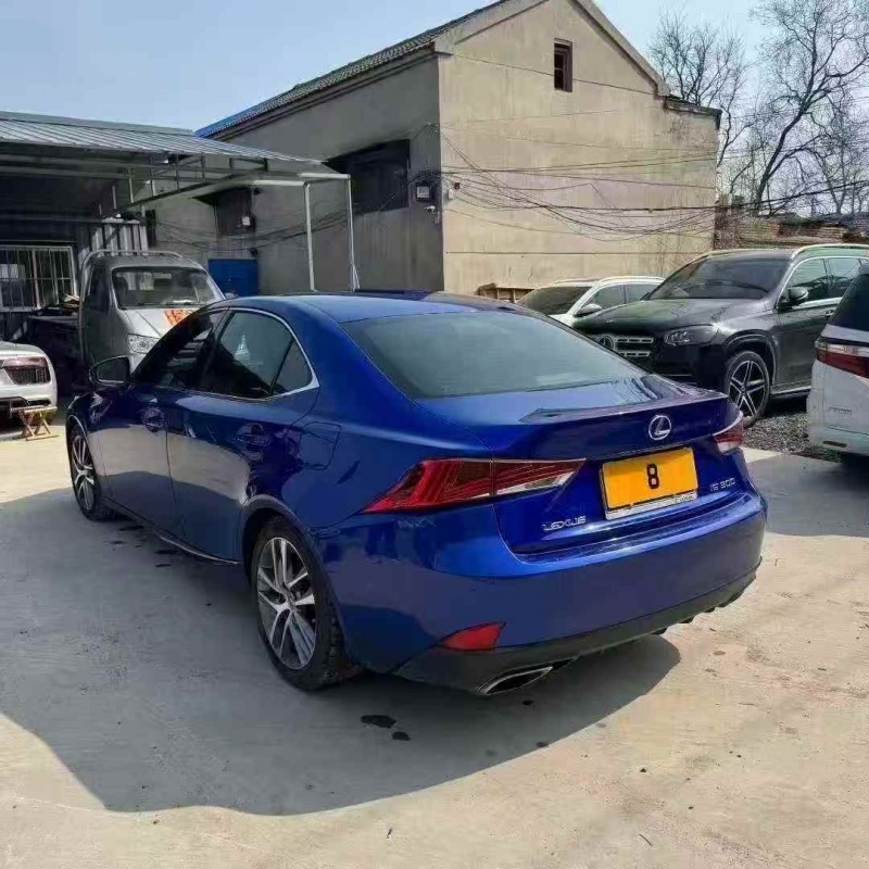東營19年雷克薩斯IS8