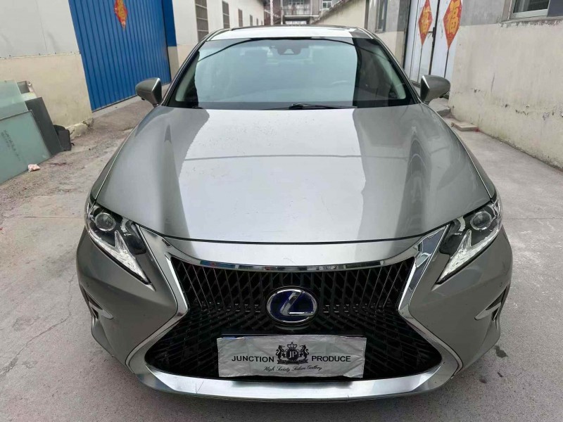 東營18年雷克薩斯ES1