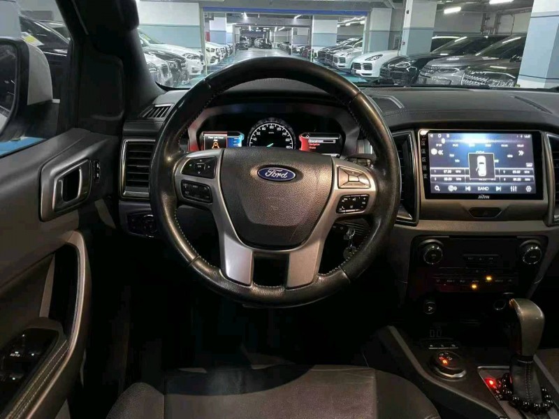 深圳17年福特撼路者6