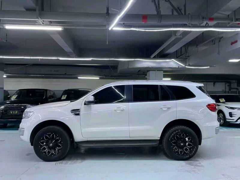 深圳17年福特撼路者7