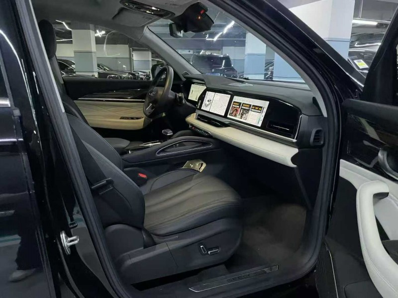 深圳23年吉利星越7