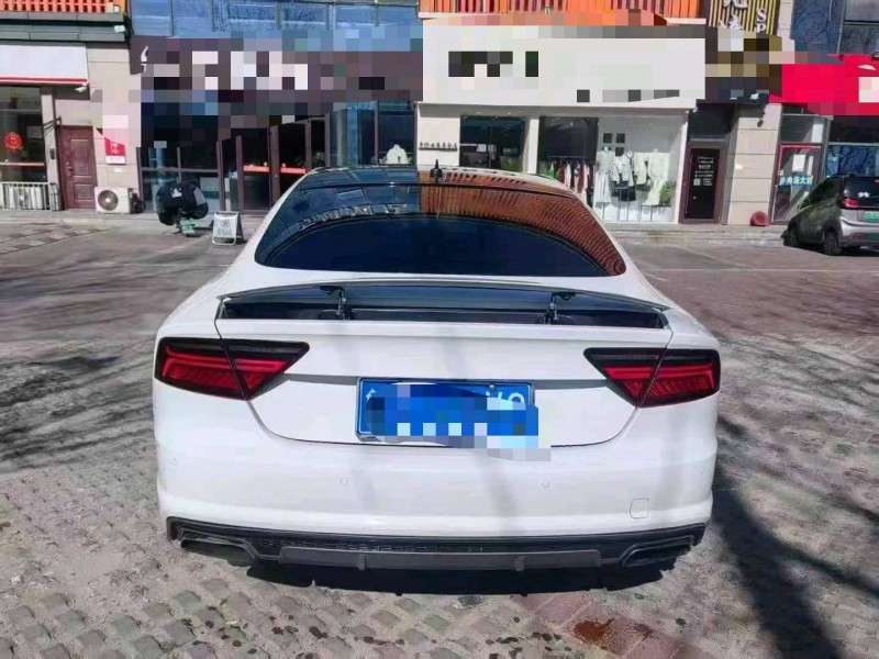 青岛16年奥迪A7L4