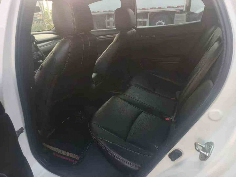 钦州21年本田思域6