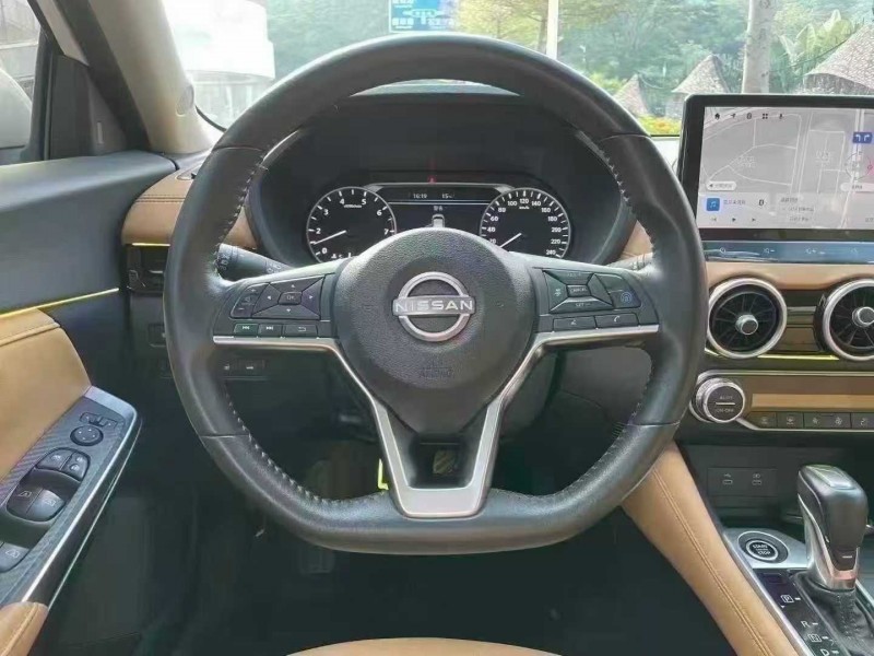 深圳23年日产轩逸6