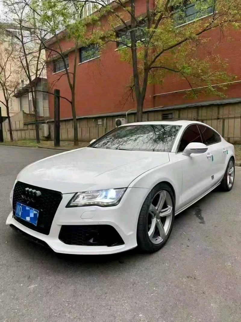 成都15年奥迪A7L3