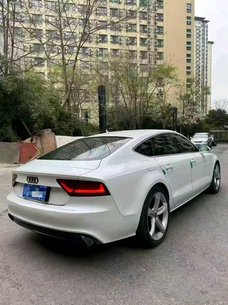 成都15年奥迪A7L7