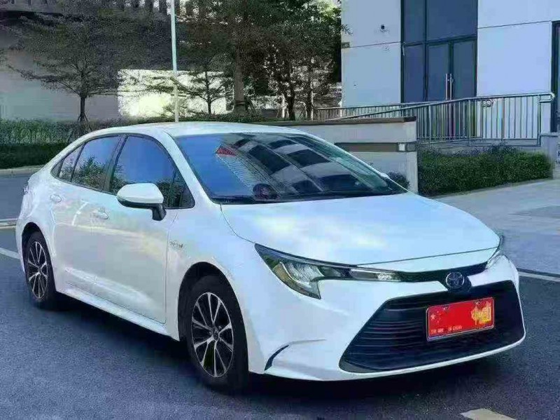 深圳23年丰田雷凌2