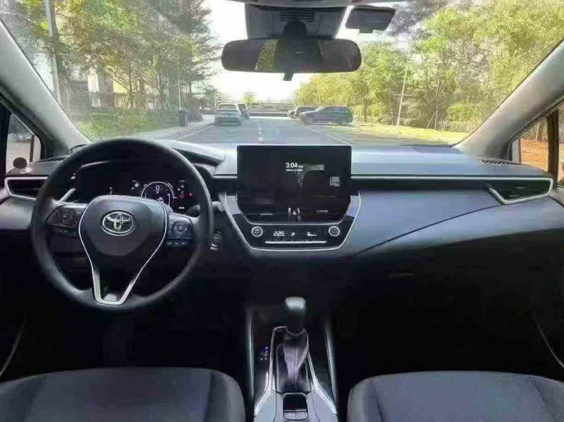 深圳23年丰田雷凌5