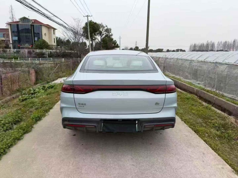 金華24年比亞迪秦9