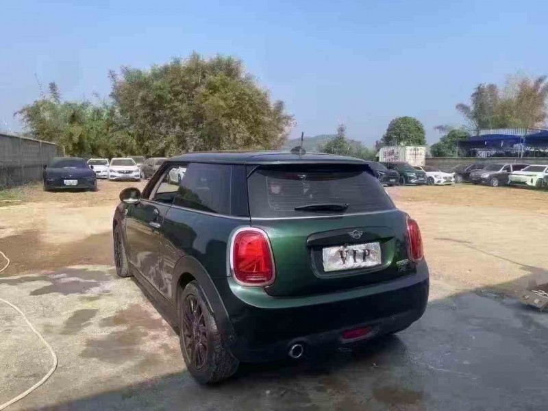 汕头18年宝马迷你9