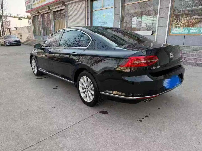 承德17年大众迈腾8