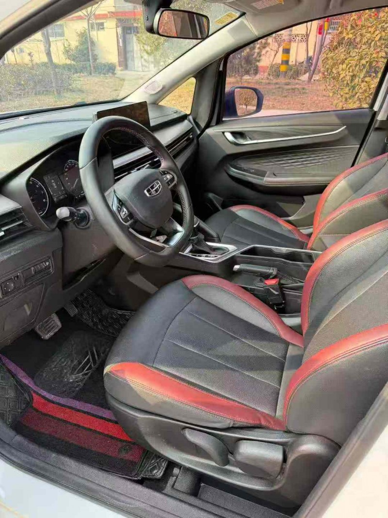 枣庄21年吉利远景4