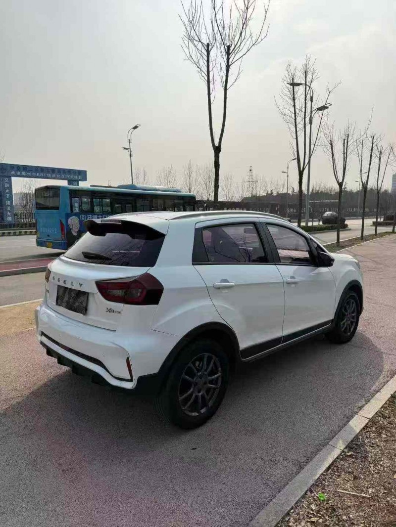 枣庄21年吉利远景8