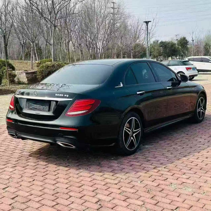 东营19年奔驰E8