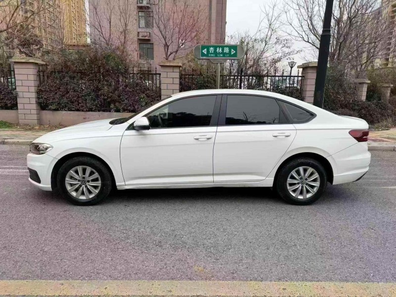 马鞍山21年大众朗逸7