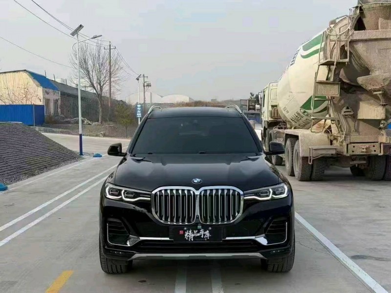 青島22年寶馬X71