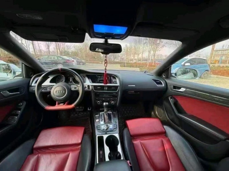 菏澤17年奧迪S58