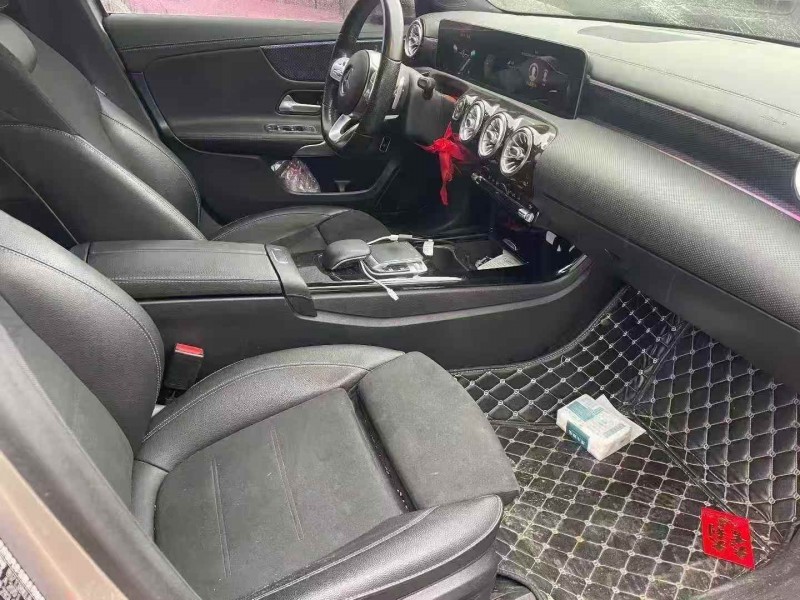 张家界19年奔驰A5