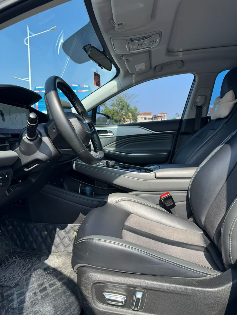 云浮23年传祺埃安S8