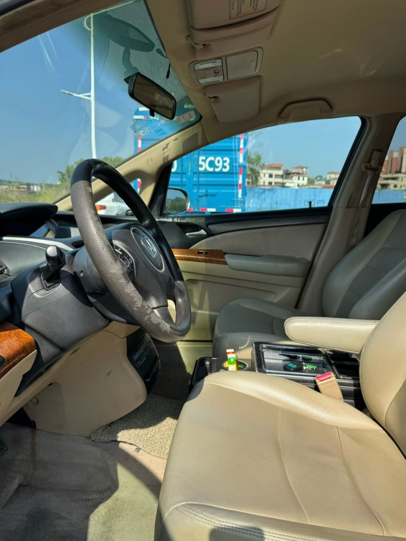 云浮07年本田奥德赛4