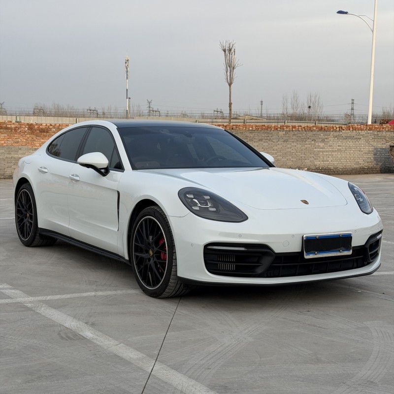 新乡23年保时捷帕拉梅拉2