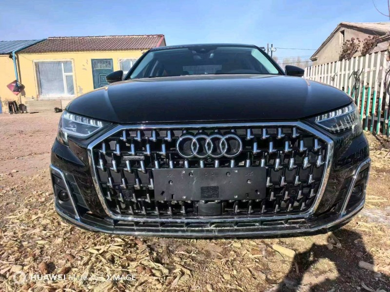 天津24年奥迪A8L1