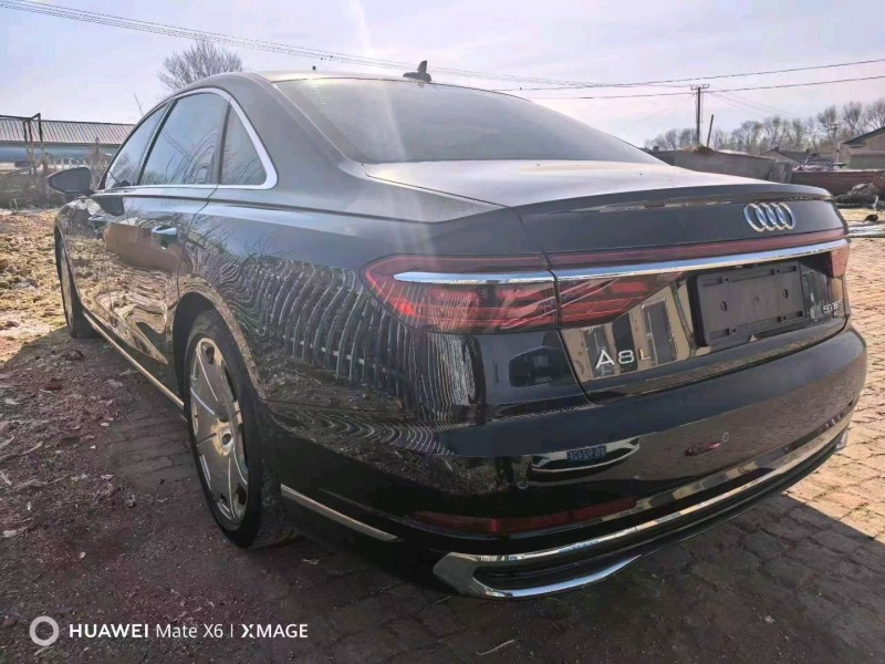 天津24年奥迪A8L8