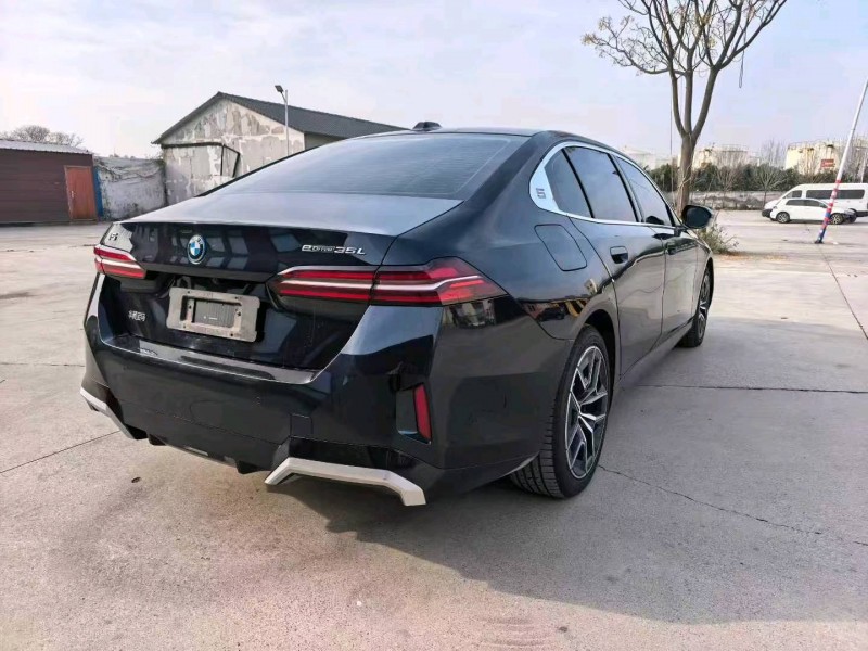 濮阳24年宝马I56