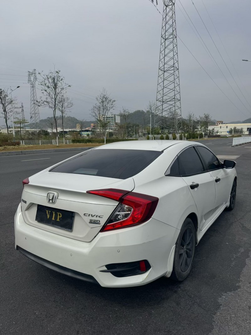 云浮20年本田思域7