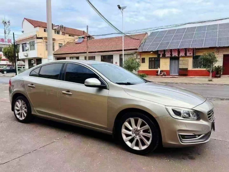 枣庄16年沃尔沃S60L3