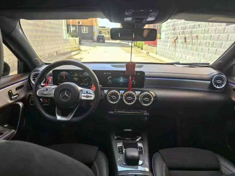 秦皇岛19年奔驰A4