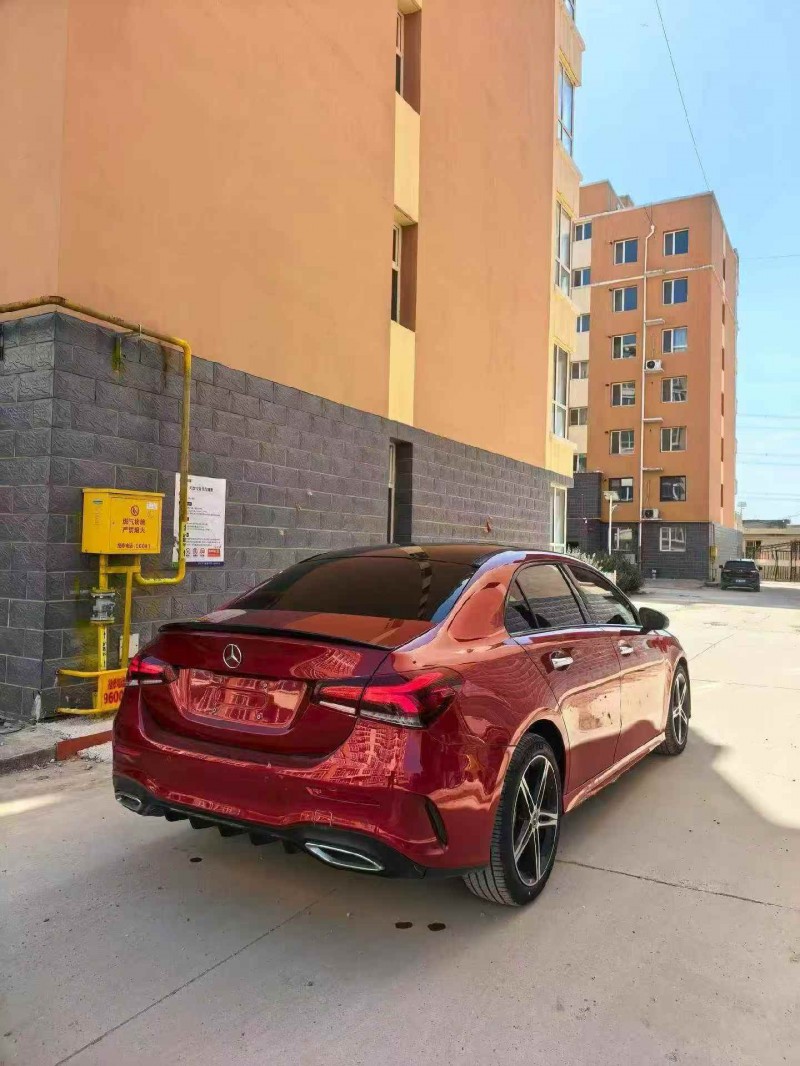 秦皇岛19年奔驰A8