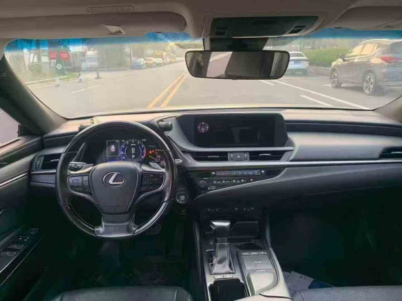 珠海19年雷克薩斯ES5