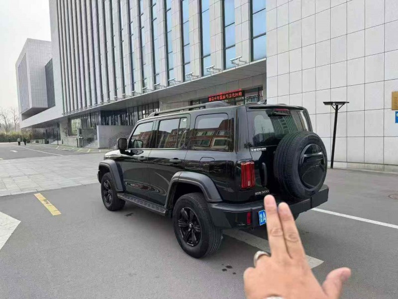 濟寧24年長城汽車坦克8