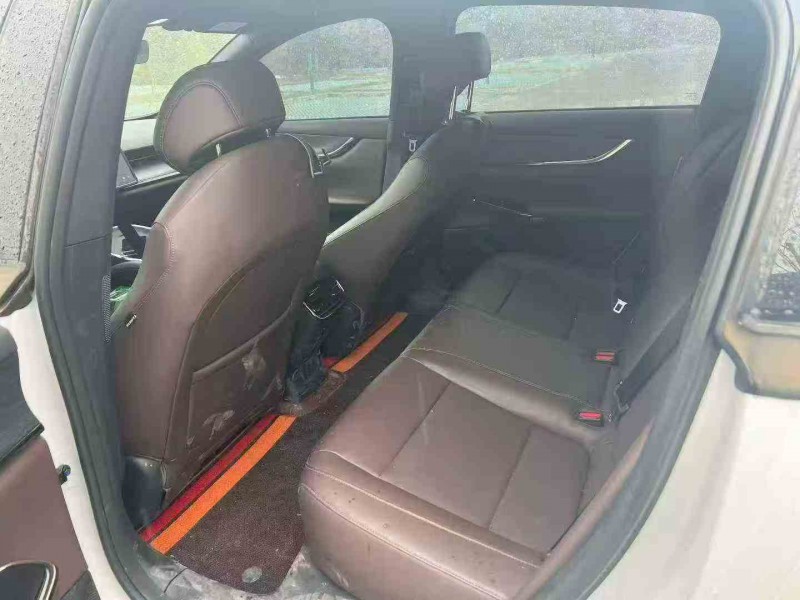 寶雞25年長安汽車啟源4