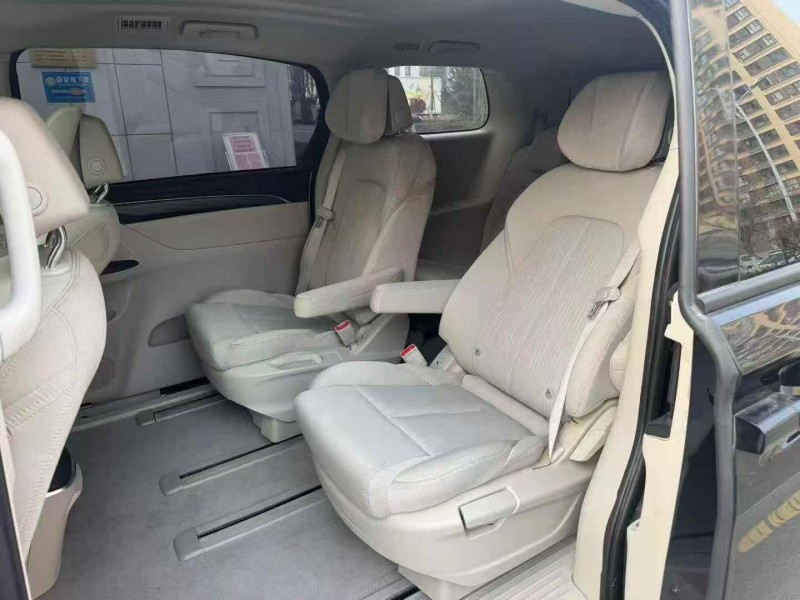 济宁22年别克GL85