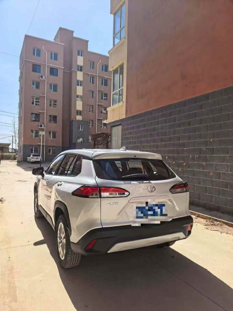 承德26年豐田銳放8