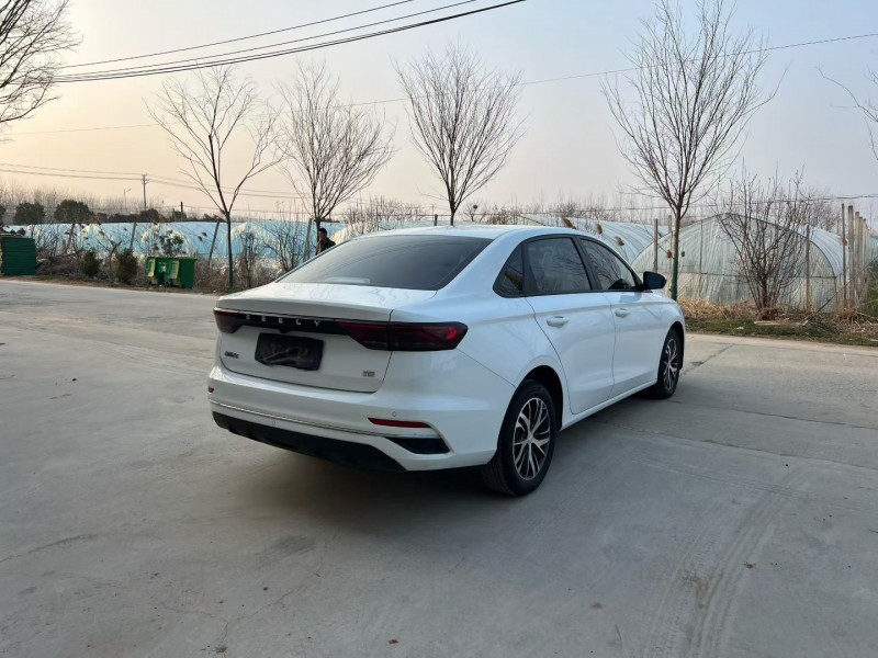 徐州24年吉利帝豪4