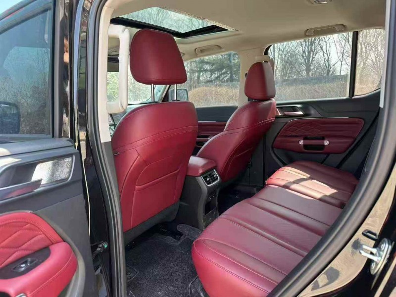 濟寧24年長城汽車坦克5