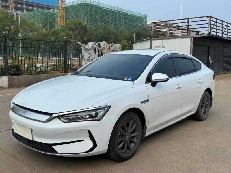 廣州25年比亞迪秦3