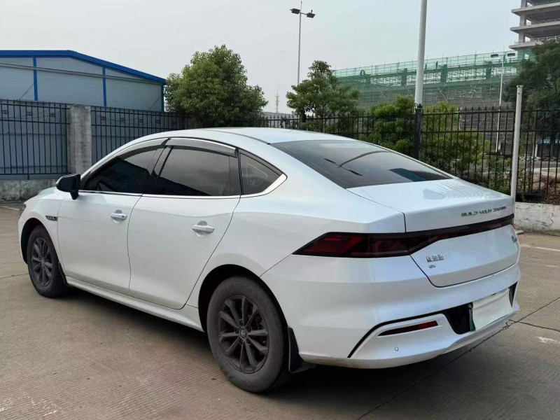 廣州25年比亞迪秦7