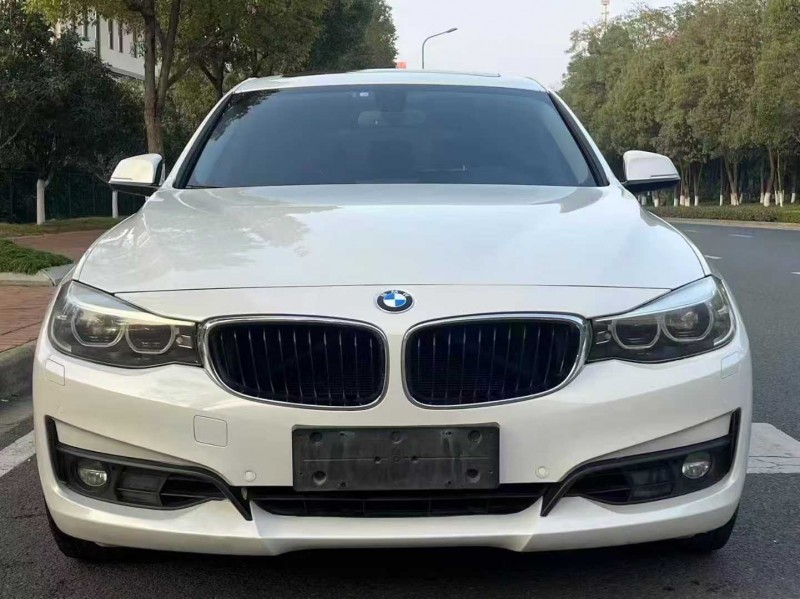 東莞17年寶馬3系1