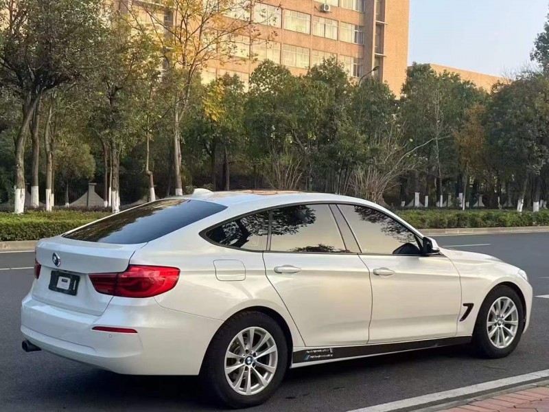 東莞17年寶馬3系5