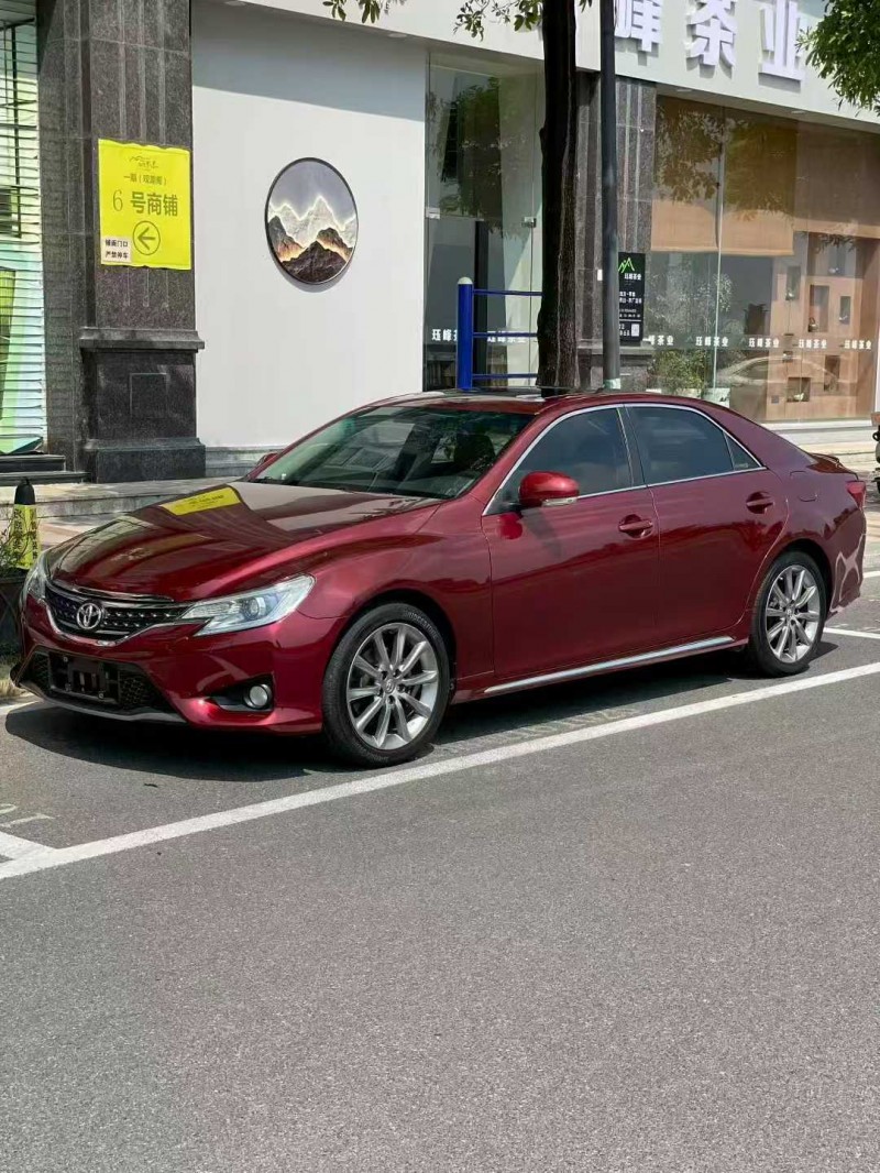 东莞15年丰田锐志2