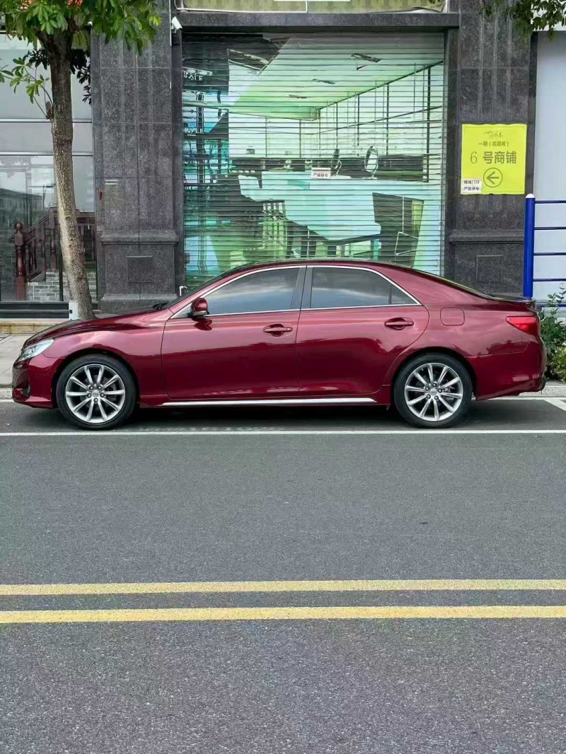 东莞15年丰田锐志3