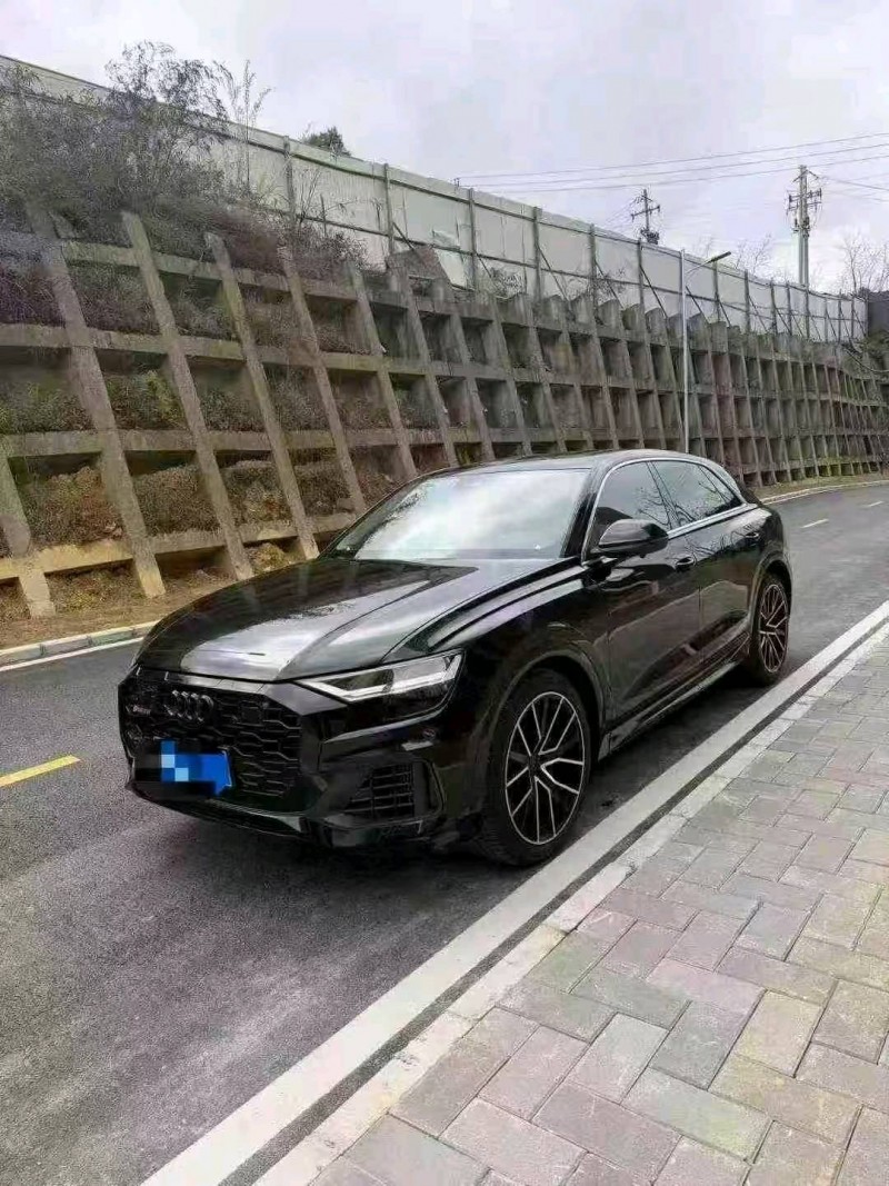 安顺24年奥迪Q83